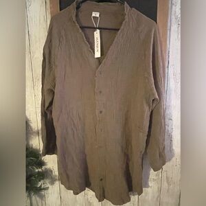 NWT Women’s long sleeve button down, v neck, small crepe mini dress